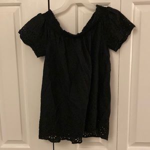 Black Old Navy off the shoulder top size small